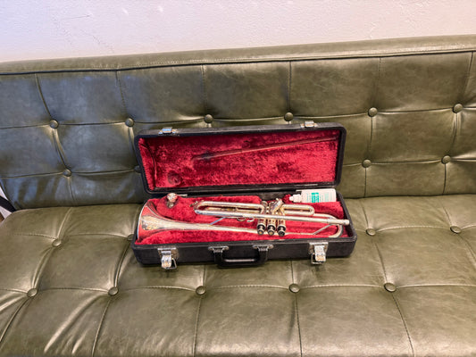 Yamaha YTR-1335 Silver-Plated Trumpet – Pre-Owned, Excellent Condition
