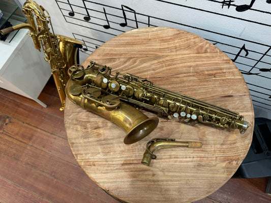 Vintage 82Z Yamaha Alto Saxophone - Second Hand with G1 Neck and Unique Patina