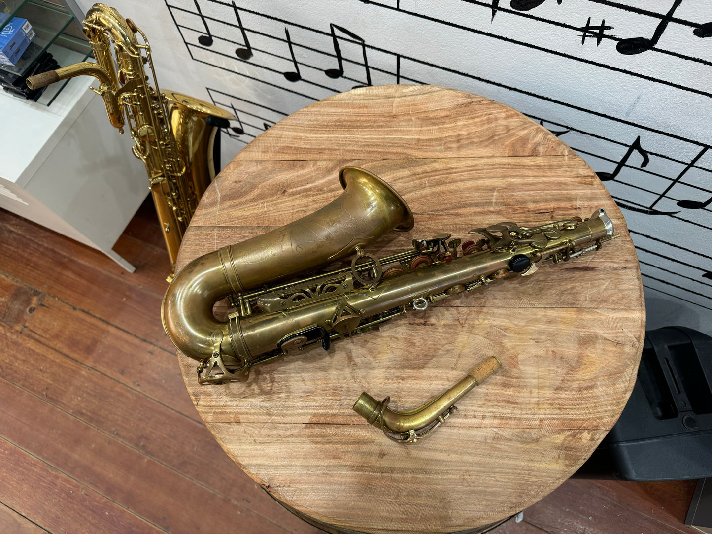 Vintage 82Z Yamaha Alto Saxophone - Second Hand with G1 Neck and Unique Patina